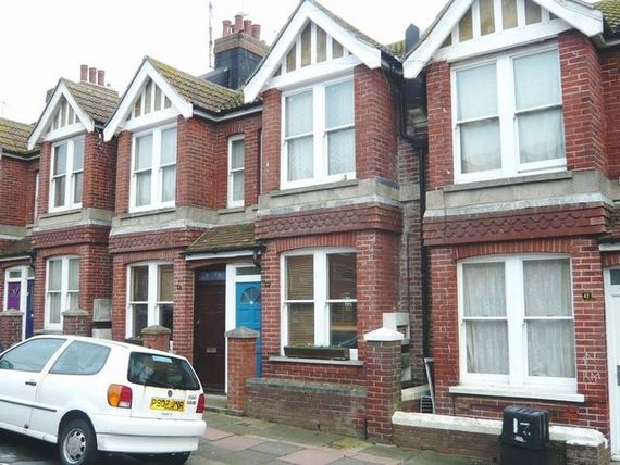 2 bedroom Property t...